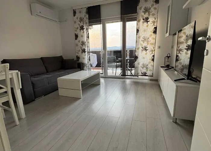 White Horizon * Teslić